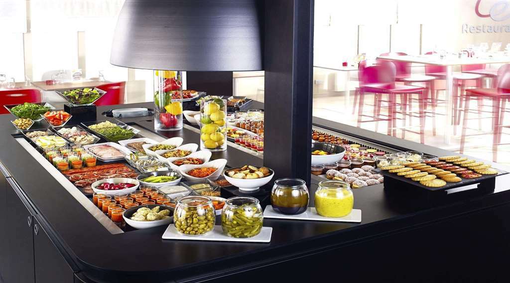 Campanile Bourges Nord - Saint-Doulchard Hotel Restaurant foto